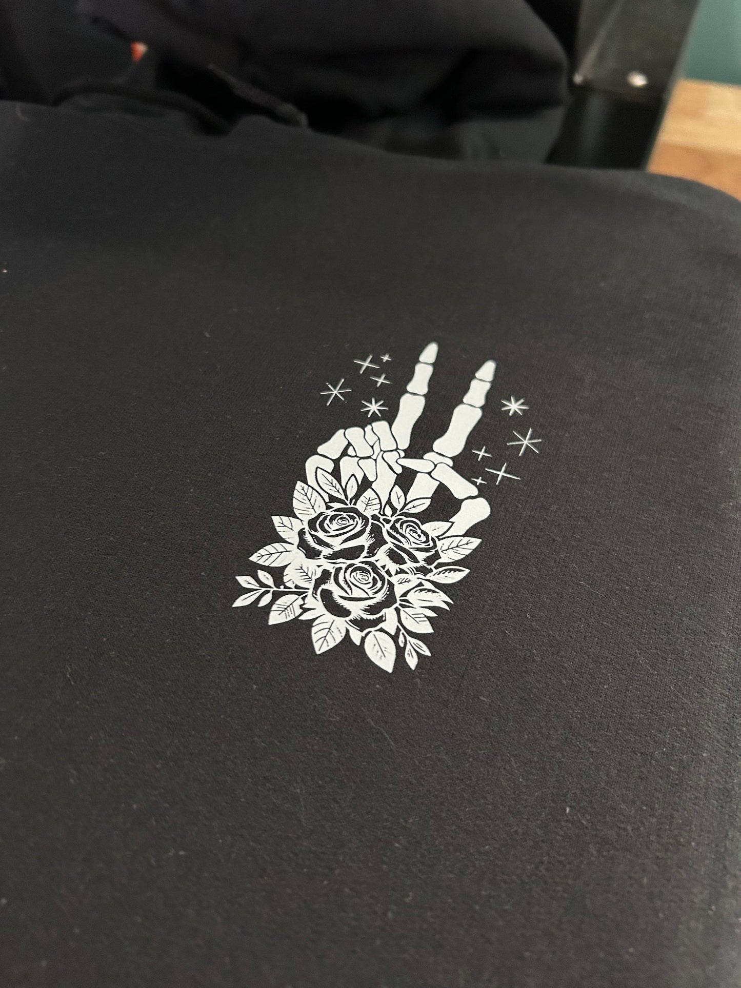 Expensive, Difficult and talks back Heavyweight Hoodie